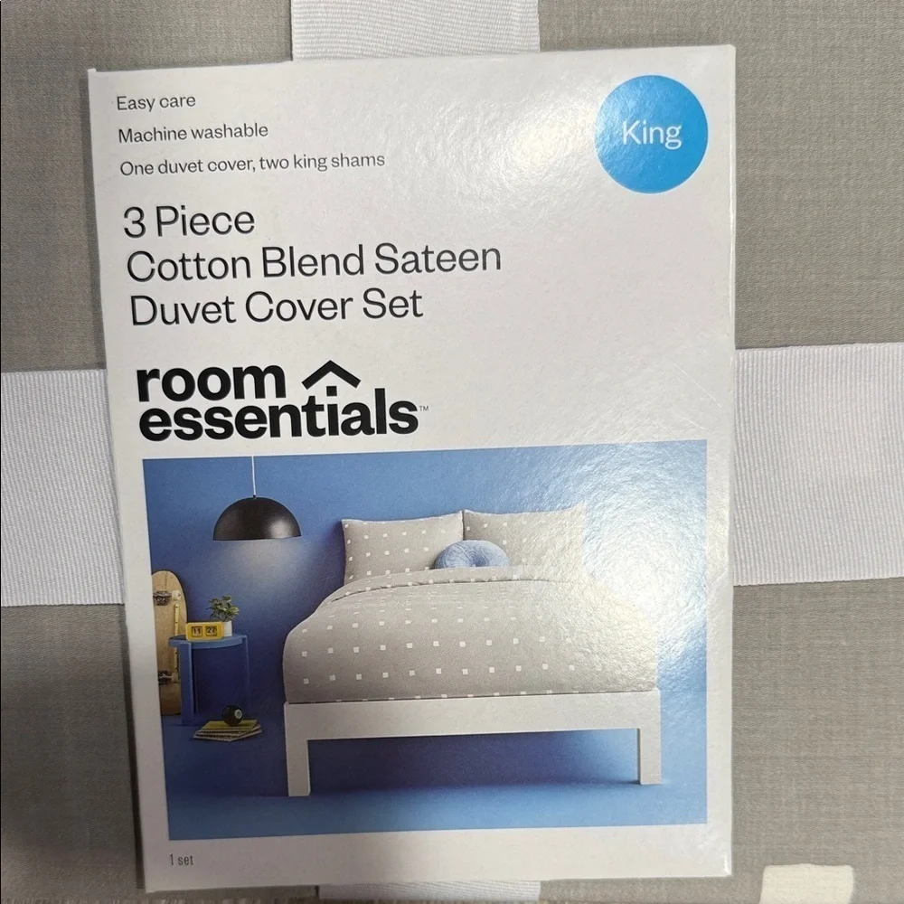 Room Essentials stylish light